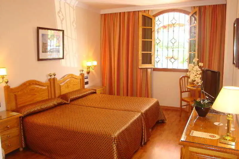 Hotel La Cueva Park Jerez de la Frontera 4*,  Hiszpania